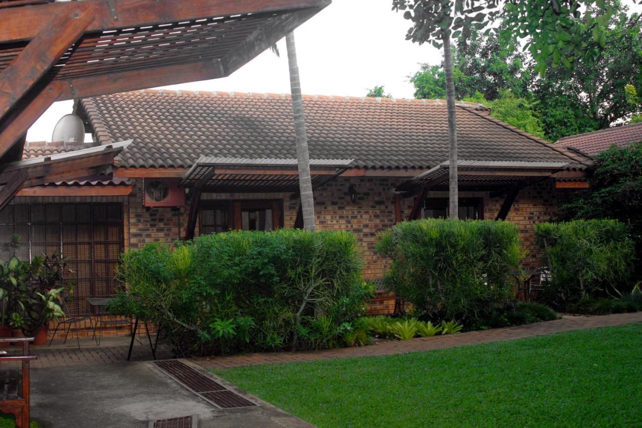 Tamboti House Hotell Malalane Exteriör bild