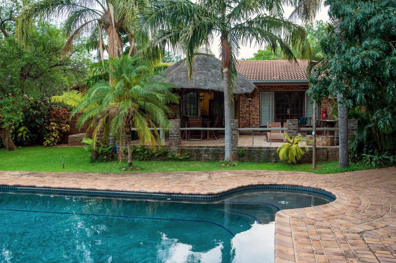 Tamboti House Hotell Malalane Exteriör bild