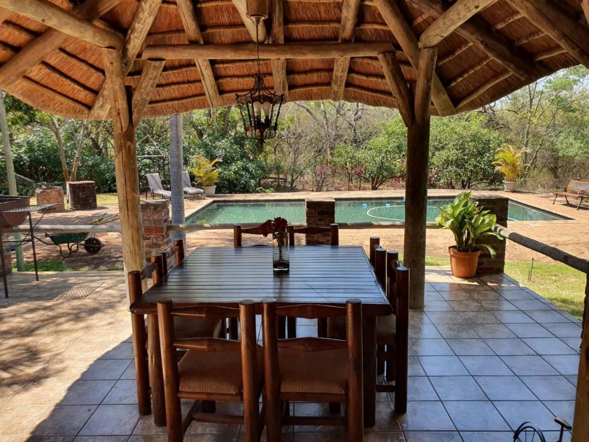 Tamboti House Hotell Malalane Exteriör bild