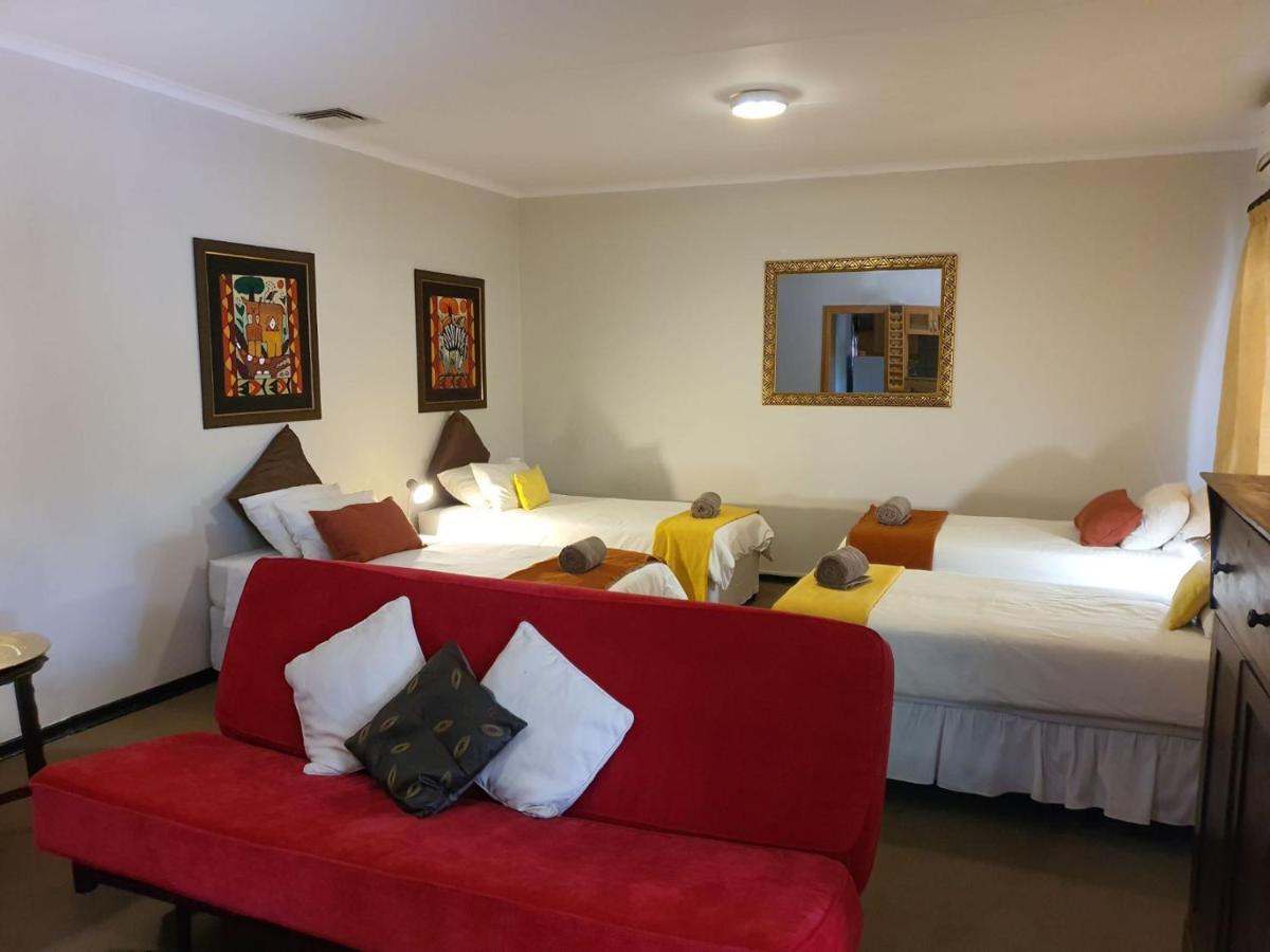 Tamboti House Hotell Malalane Exteriör bild
